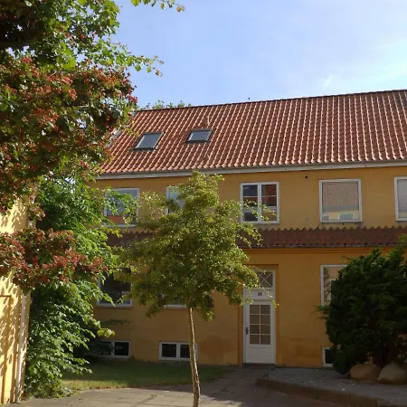 Vestergade Holiday Apartment דירה *
